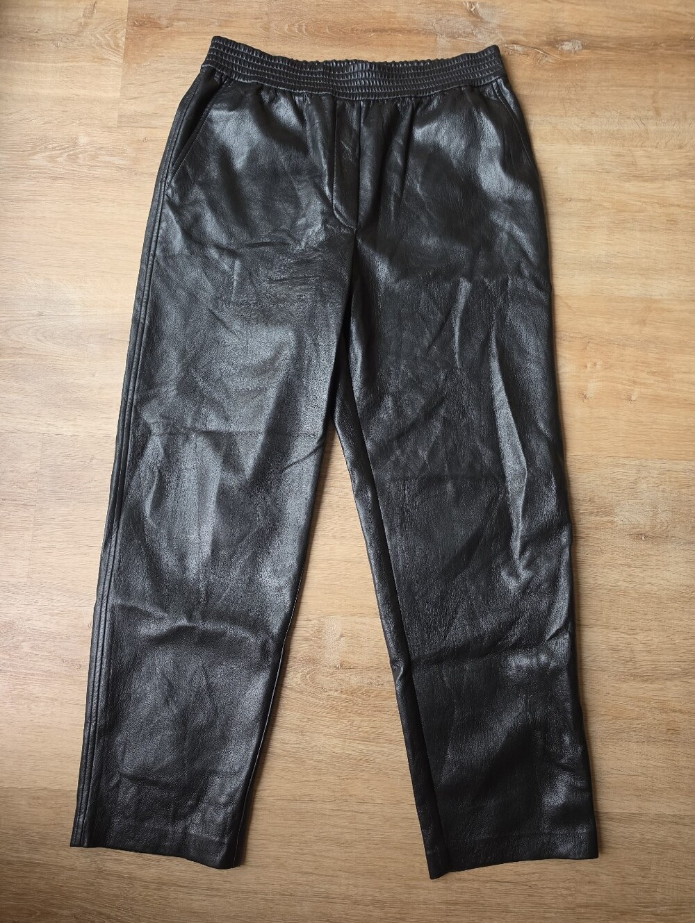 NWOT ARITZIA Wilf4ed Black Faux Leather Pull-on Trousers Size L